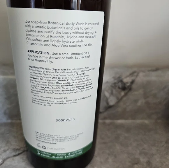 Sukin - Botanical Body Wash Original Scent - 33.8 fl. oz - Picture 4 of 5